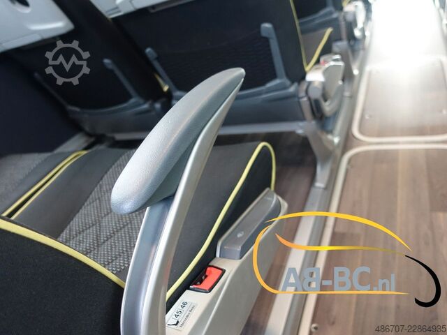 Reisebus MERCEDES-BENZ Tourismo RHD, 55 Sitze, Euro 6, mehrere ähnliche