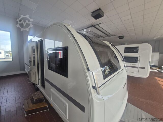 Wohnwagen ADRIA Adora 613 UT Alde + Teppich -- SOFORT VERFÜGBAR
