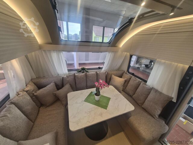 Wohnwagen ADRIA Adora 613 UT Alde + Teppich -- SOFORT VERFÜGBAR