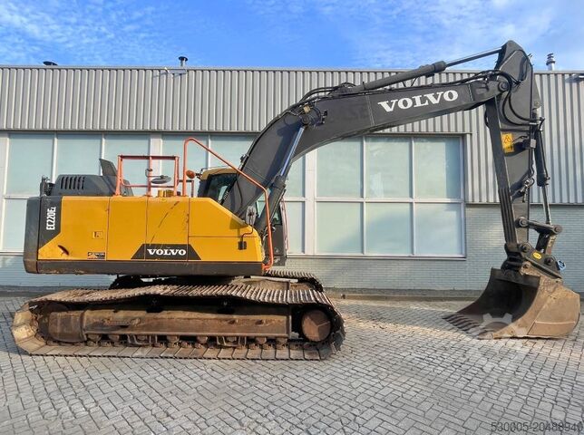 Raupenbagger Volvo EC 220 EL    2016   TOPCON 3D GPS