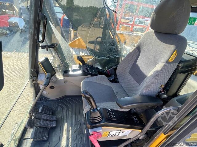 Raupenbagger Volvo EC 220 EL    2016   TOPCON 3D GPS