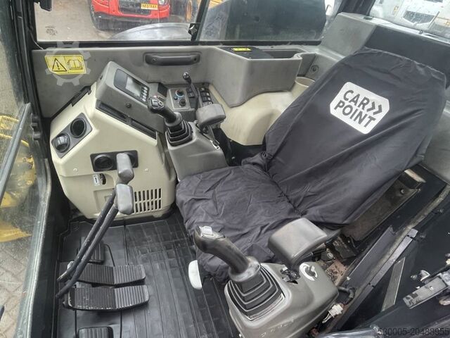 Midi-Bagger Yanmar Vio 80-1A 2017 CE