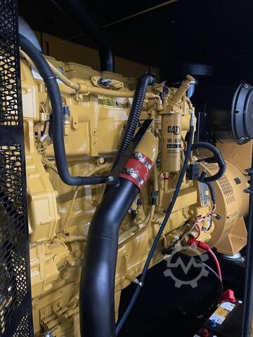 Aggregat Caterpillar DE715GC - 715 kVA Stand-by Generator - DPX-18224