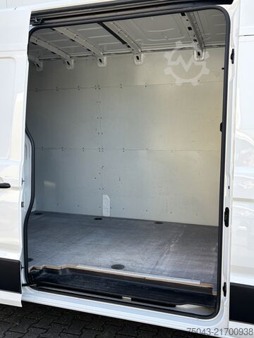 Box wagon high + long VW Crafter 35*L3H2*Klima*Kamera*Tem*1.Hand*