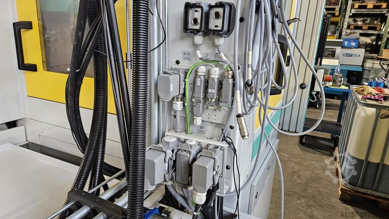 Vertikale Spritzgießmaschine Arburg Allrounder 1200 T 1000-170