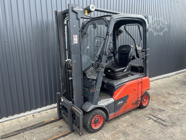 Electric 4-wheel forklift Linde E 16P-02
