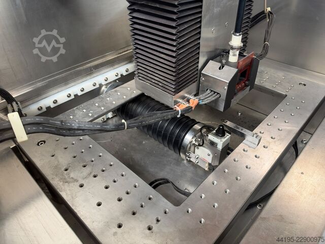 Drahterodiermaschine +GF+ CUT 30P