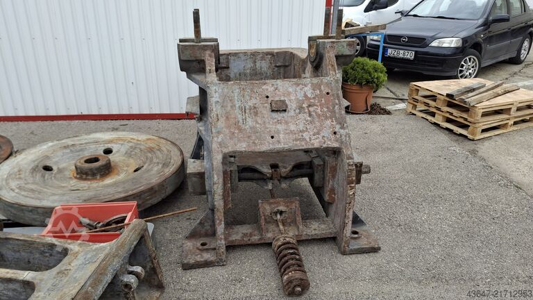 Backenbrecher Jászberényi Aprítógépgyár PE VI