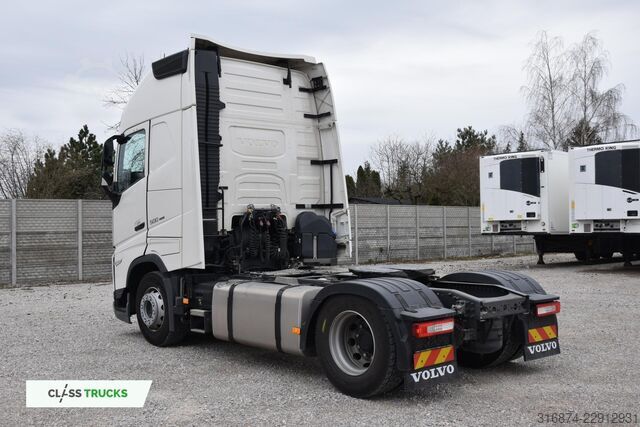 Standard tractor unit VOLVO FH 500 Globetrotter XL Varios