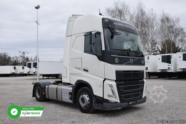 Standard tractor unit VOLVO FH 500 Globetrotter XL Varios