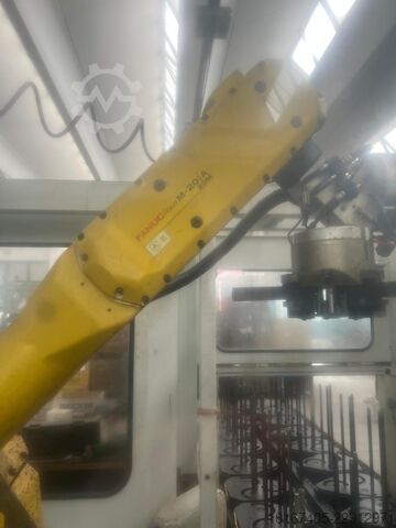Industrial robot meccano Isola Robotizzata