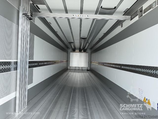 Reefer semitrailer Schmitz Cargobull Tiefkühler Standard Ladebordwand