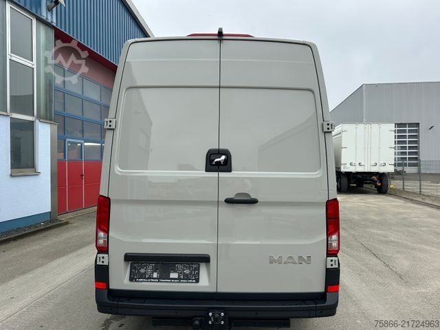 High top van MAN 3.180 TGE 4x4 Neuwagen Mixto 7 Sitzer