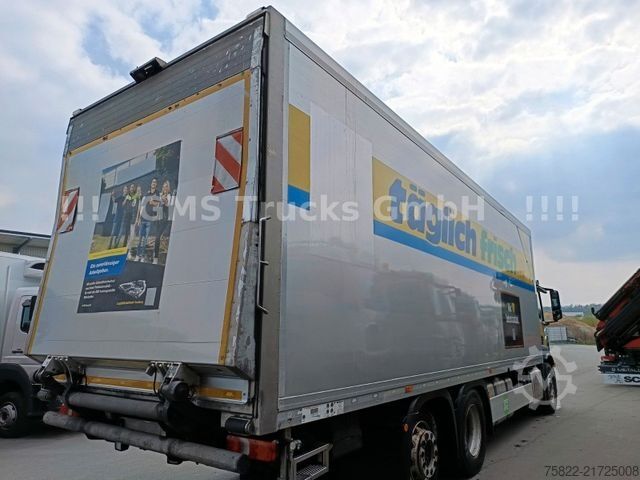 Refrigerated truck MERCEDES-BENZ Actros 2546 / 6X2 / Carrier FRIGO Cool / German