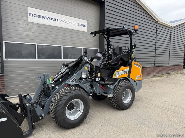 GIANT G2700 X-TRA HD+ wheel loader NEW €750 LEASE GIANT GIANT G2700 X-TRA HD+ shovel NIEUW €750 LEASE