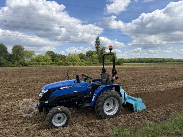 Solis 20 4WD mini tractor DEMO 2026 option with rotary tiller SOLIS 20 4WD minitractor DEMO 2026 optie met grondfrees