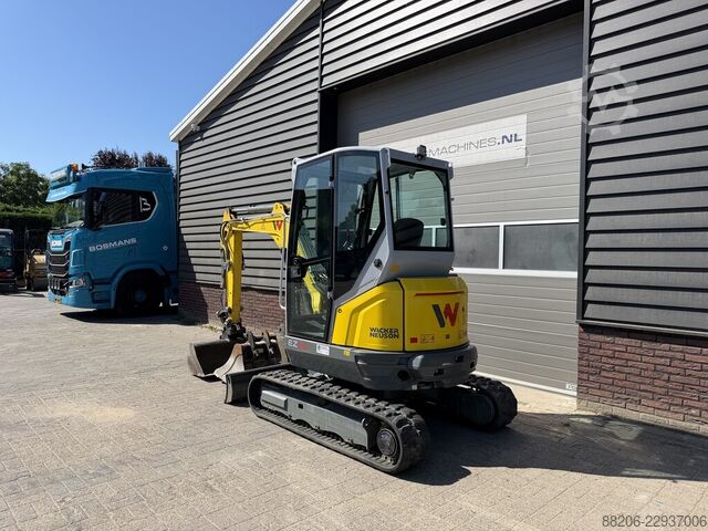 Wacker Neuson EZ26 mini excavator 2024 €395 LEASE Demolition/sorting function NEUSON EZ26 minigraver 2024 €395 LEASE Sloop-/sorteerfunctie