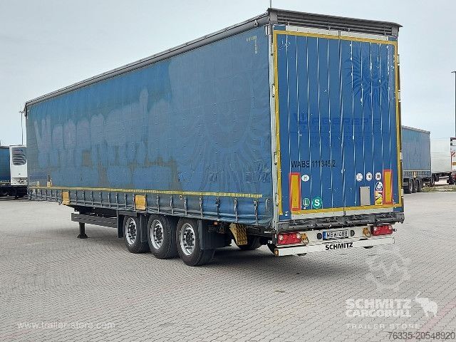 Auflieger mit Pritsche & Plane Schmitz Cargobull Curtainsider Mega