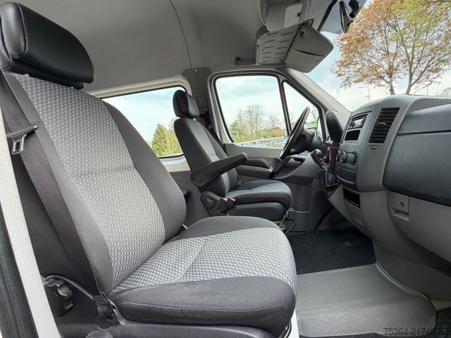 Minibus VW Crafter 2.0 TDi 84 KW L2H2 9 Sitze Klima Ahk Eu5