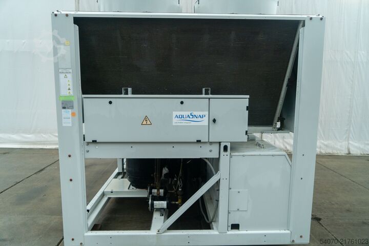 Chiller Used Industrial chiller Carrier 367 kW - 2008 yom | With warranty