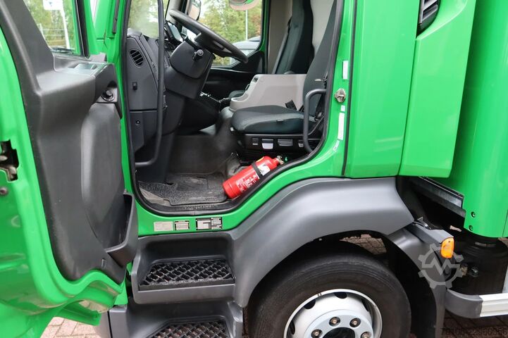 Koffer Volvo FL 210 Bakwagen + DHollandia 1500 kg