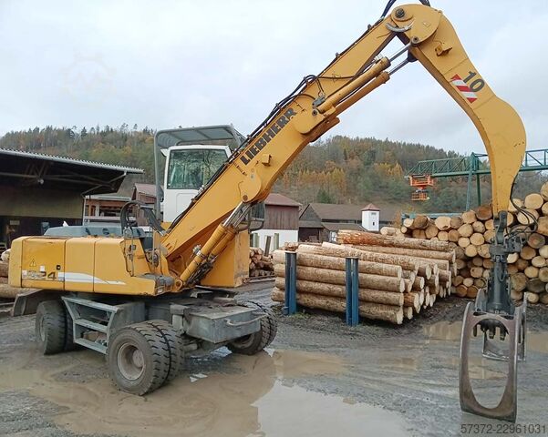 Material Handling Machine Liebherr 924