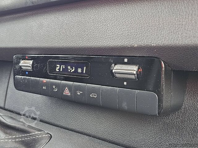 Refrigerated box wagon MERCEDES-BENZ SPRINTER 314 koeling Carrier EUR6