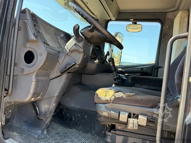 Loading platform Scania G260 6x2 Manual Gearbox