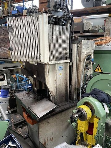 Machines for export - Eccentric presses - Hydraulic presses - Lathes - Drilling machines, double col WEINGARTEN, MÜLLER GEFREES, GILDEMEISTER, ALZMETAL 