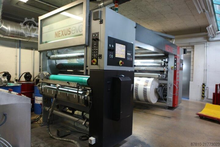 Laminating machine Comexi Nexus EVO