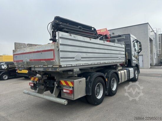 Dreiseitenkipper LKW VOLVO FH 500 6X4 3-SEITEN KIPPER KRAN  MFCT HAMA KIPPER, PALFINGER PK 22000 RETARDER