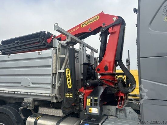 Dreiseitenkipper LKW VOLVO FH 500 6X4 3-SEITEN KIPPER KRAN  MFCT HAMA KIPPER, PALFINGER PK 22000 RETARDER