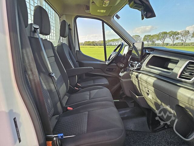 FORD E-TRANSIT L4 Open Laadbak 68 kWh XL 295 KM WLTP Actieradius Apple Carplay Airco Automaat Navi C FORD E-TRANSIT L4 Open Laadbak 68 kWh XL 295 KM WLTP...