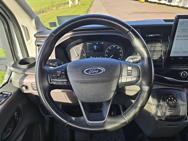 FORD E-TRANSIT L4 Open Laadbak 68 kWh XL 295 KM WLTP Actieradius Apple Carplay Airco Automaat Navi C FORD E-TRANSIT L4 Open Laadbak 68 kWh XL 295 KM WLTP...