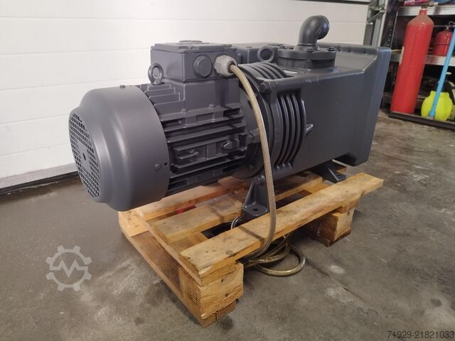 Vacuum pump P.V.R. type PVL 150 B P.V.R. 150B