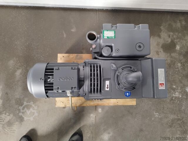Vacuum pump P.V.R. type PVL 150 B P.V.R. 150B