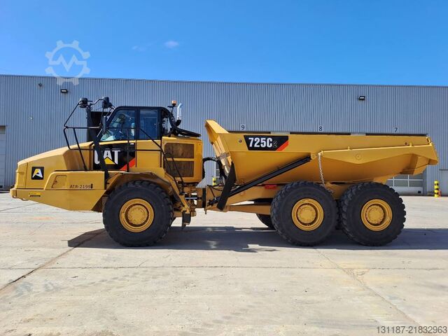 Dumper CAT 725C2