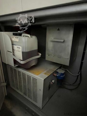 Dental Fräsmaschine / 5 Achsen Datron D 5