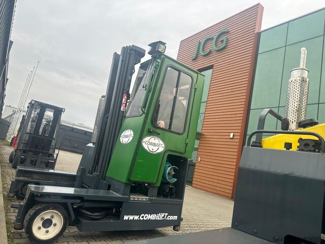4-way forklift Combilift C2500 /perfect /compact/Only 4819 hours