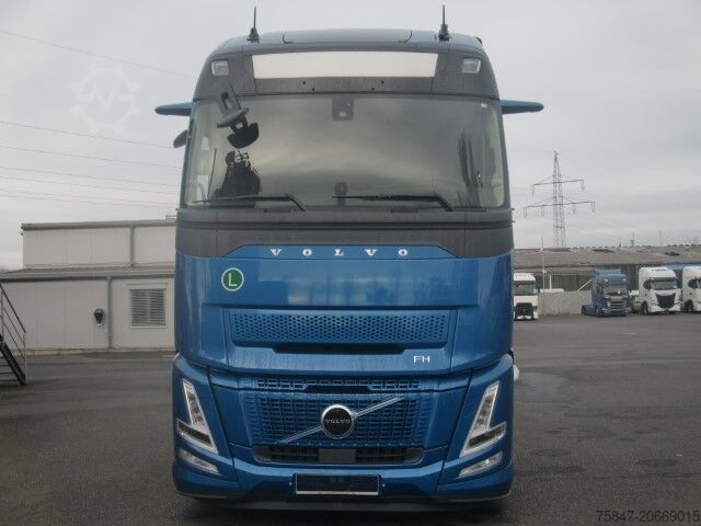 Standard SZM Volvo FH 500 Aero I-Save Globe XL Retarder