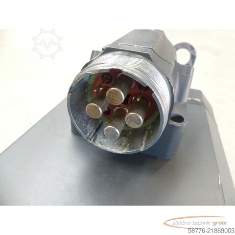 Control unit Siemens 1FT6108-8WF71-4FH0 SN: YFTN36350603001 - wassergekühlt