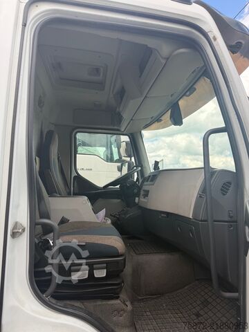 Box truck Volvo FL 250 16T FURGON EURO 6