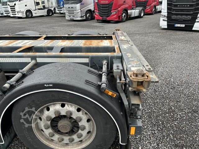 Swap body semitrailer D-Tec VCC-01/FT LS Flexitrailer Transcool Genset