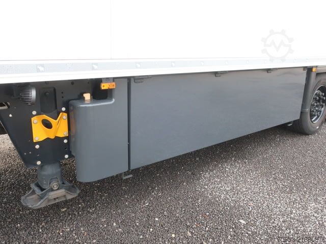 Reefer semitrailer Schmitz Cargobull SKO 24 Doppelstock Carrier Vector HE19 2.700 mm