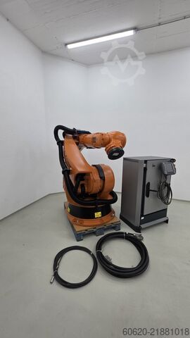 Industrial robot KUKA KR 240 L180-2 2000