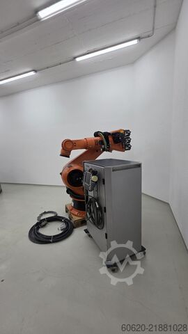 Industrial robot KUKA KR 210-2 2000