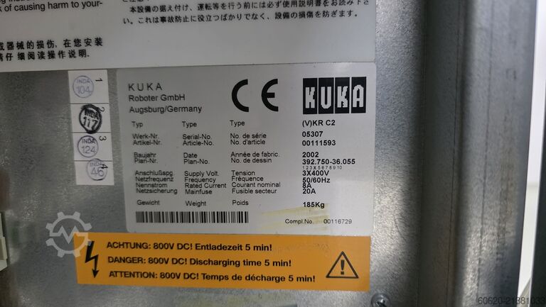 Industrial robot KUKA KR 210-2 2000   (V)KR C2 ed05