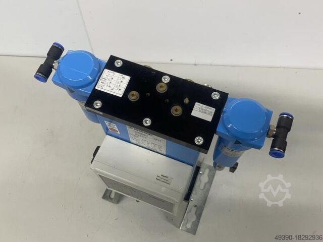 Compressed air – adsorption dryer, activated carbon adsorber with after-filter, compressed air dryer BOGE DAZ 5-2