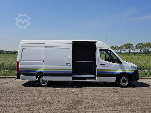 High-roof van MERCEDES-BENZ SPRINTER 315 L3H2 Maxi Airco