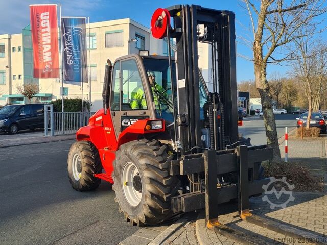 Rough terrain forklift truck Manitou M50.4
